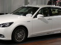 2013 Toyota Crown Majesta VI (S210) - Технически характеристики, Разход на гориво, Размери
